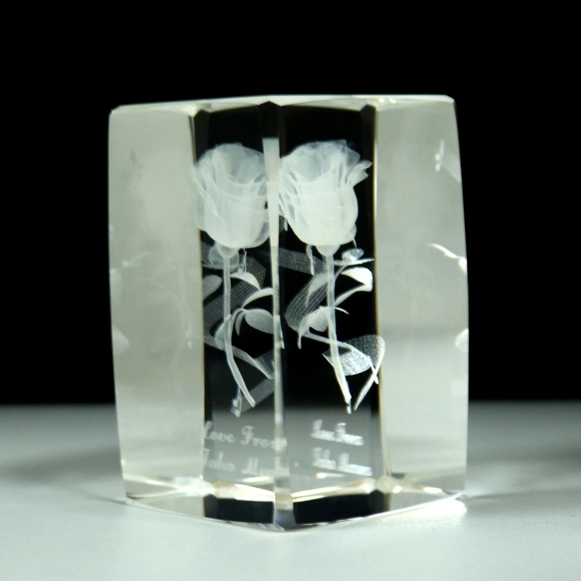 Wholesale 3D Laser Engraved Led Light Base Crystal Glass Rose Flower Cube For Wedding birthday Souvenir Guest Gifts