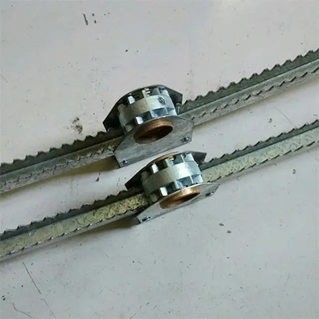 
Skyplant Greenhouse pinion and rack for ventilation windows 