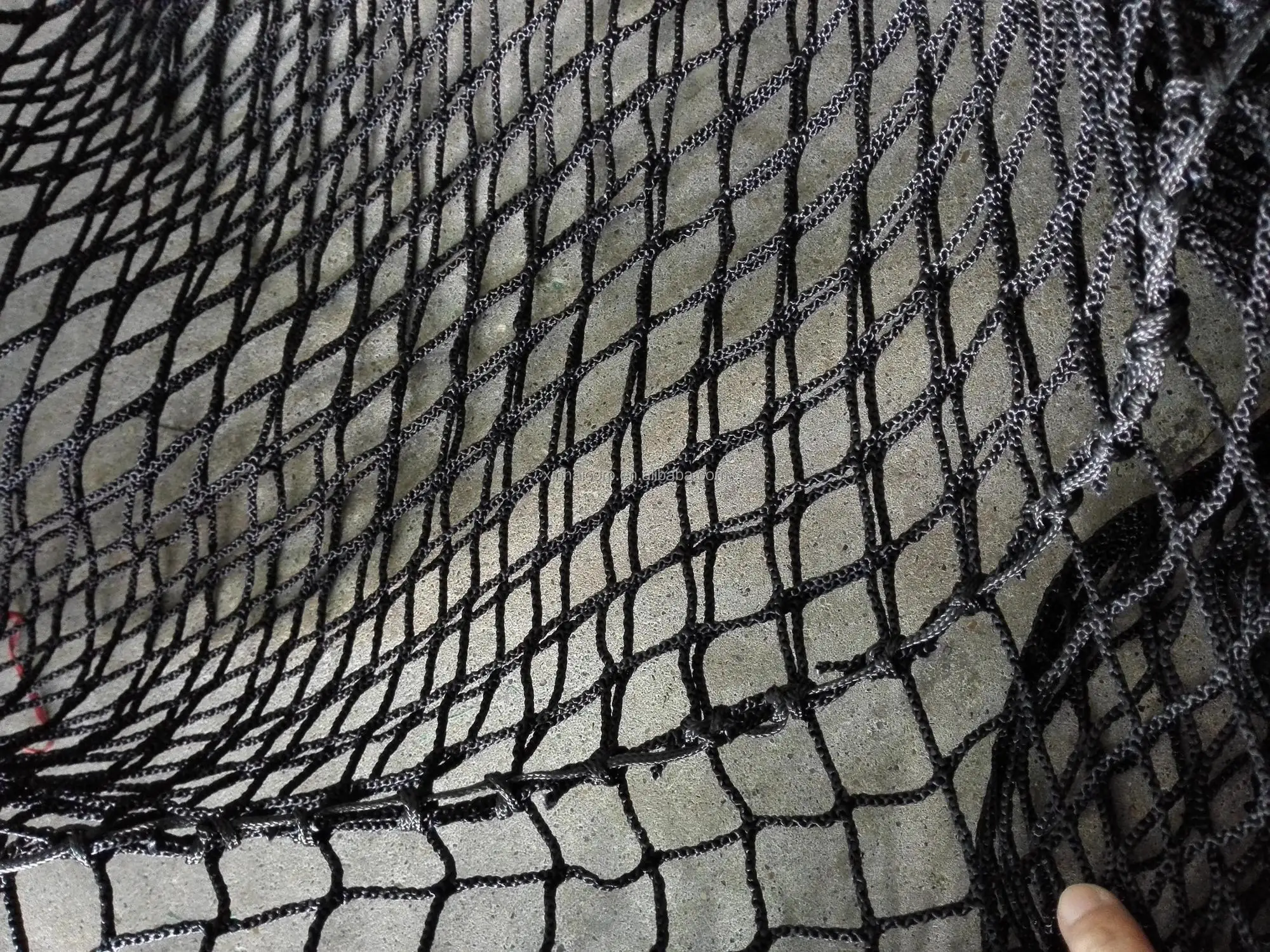 raschel knotless fish net/pe fishing net