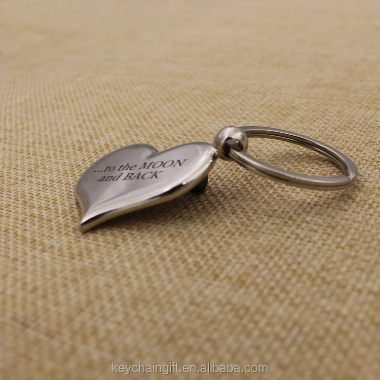 High quality custom wedding gifts metal LOVE keychain heart shape keyring