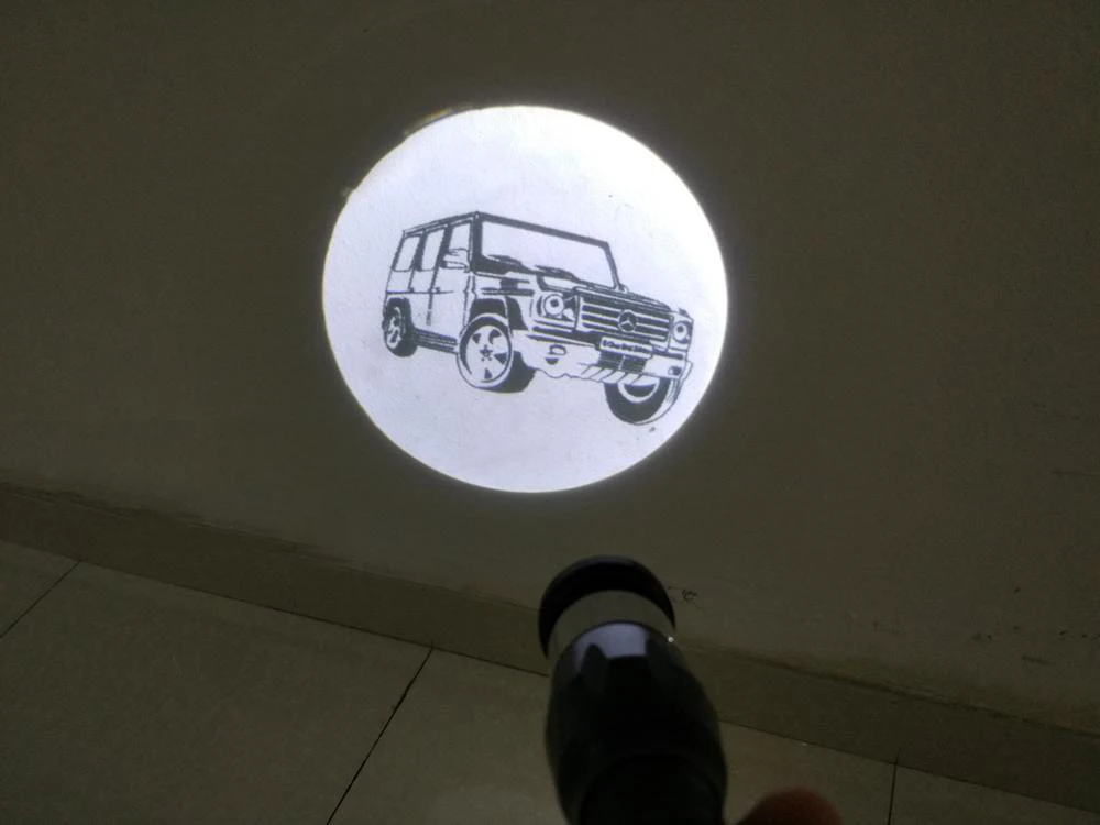 Hot sale latest design custom design logo projector led spotlight