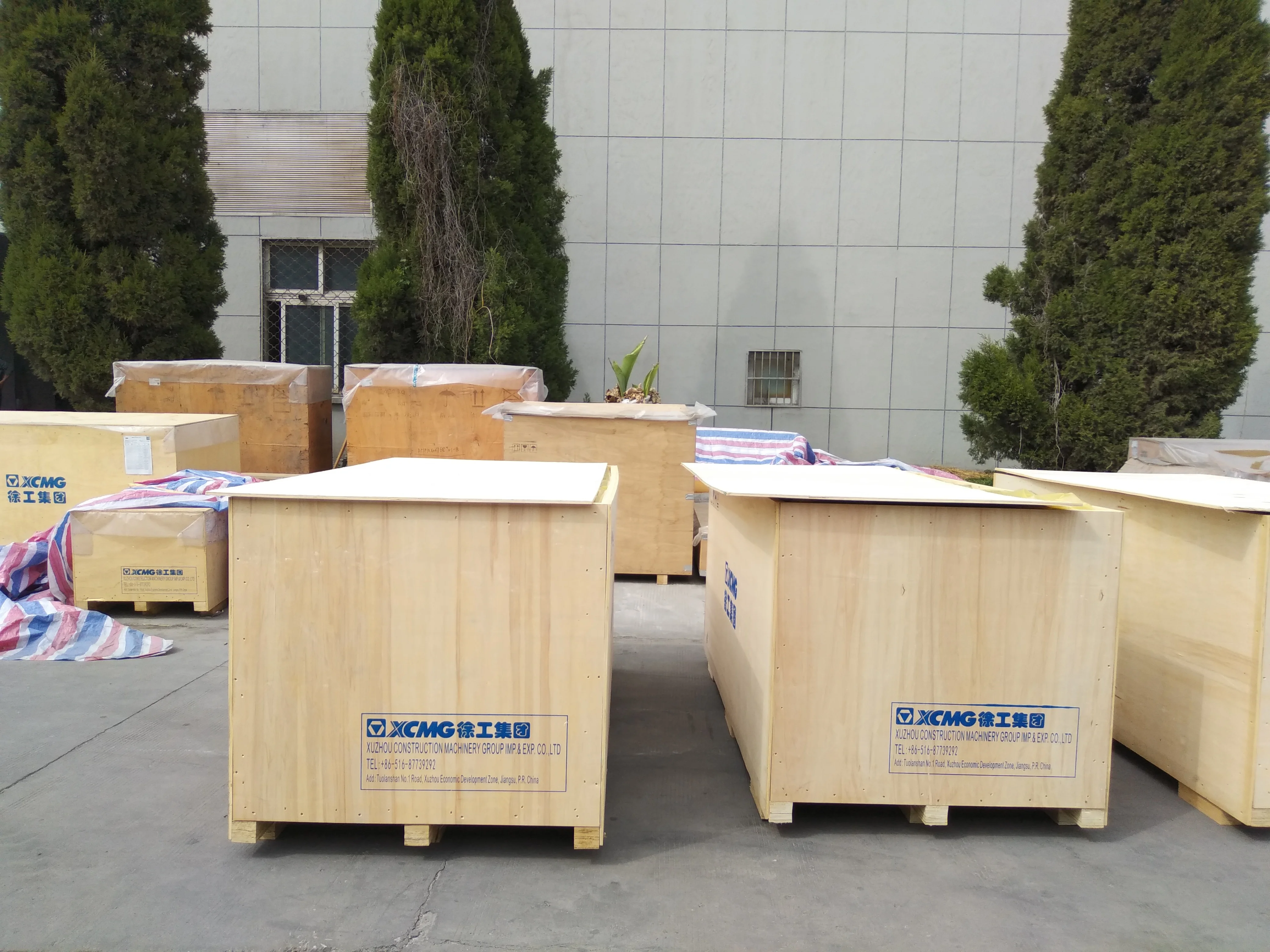 xcmg construction machinery parts XCT100 official spare parts for sale