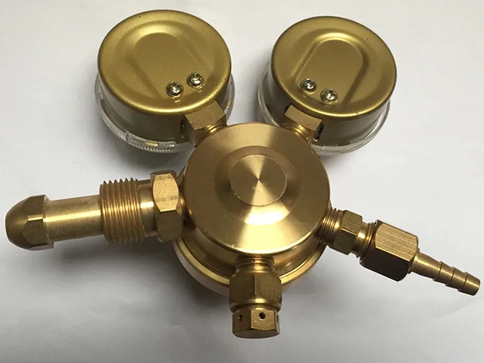 Manufacturer ningbo fenghong medium-sized Acetylene gas regulator with meter