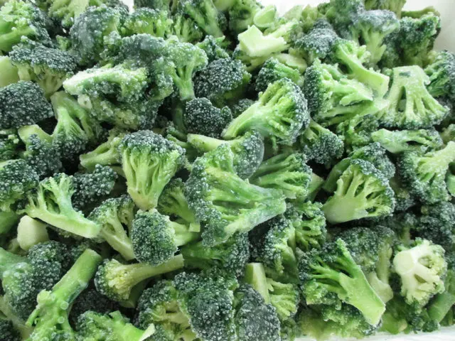 China Fresh Product IQF Vegetable Frozen Green Vegetables Broccoli For Sale