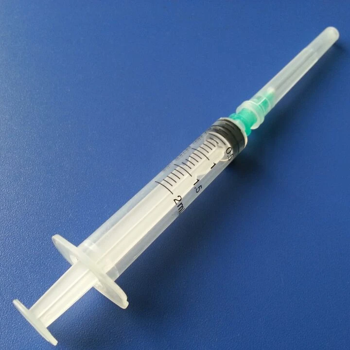 2ml disposable plastic syringe with needle