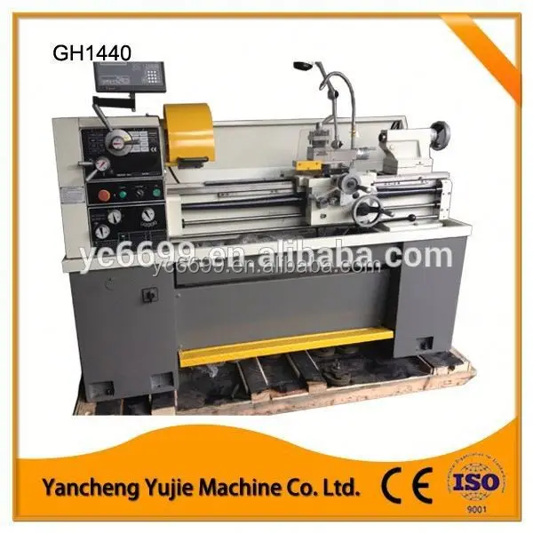 Light Duty Lathe Machine CQ6236F high precision small metal lathe /engine lathe /small torno with low price