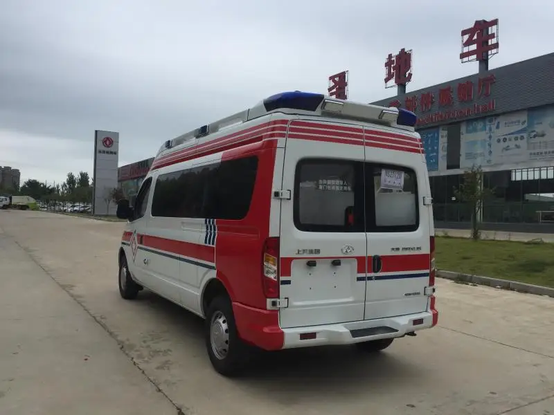
Factory supply SAIC 4x2 left hand drive right hand drive diesel emergency ambulance for sale 