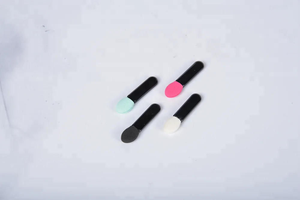 
Disposable Eye Shadow Sponge Brushes Oval Makeup Applicator, Great for Eye Makeup, Nail Art & Crafts 