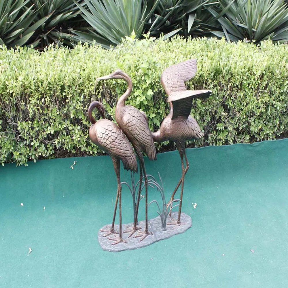 Outdoor large antique cranes aluminium sculptures for garden decoration