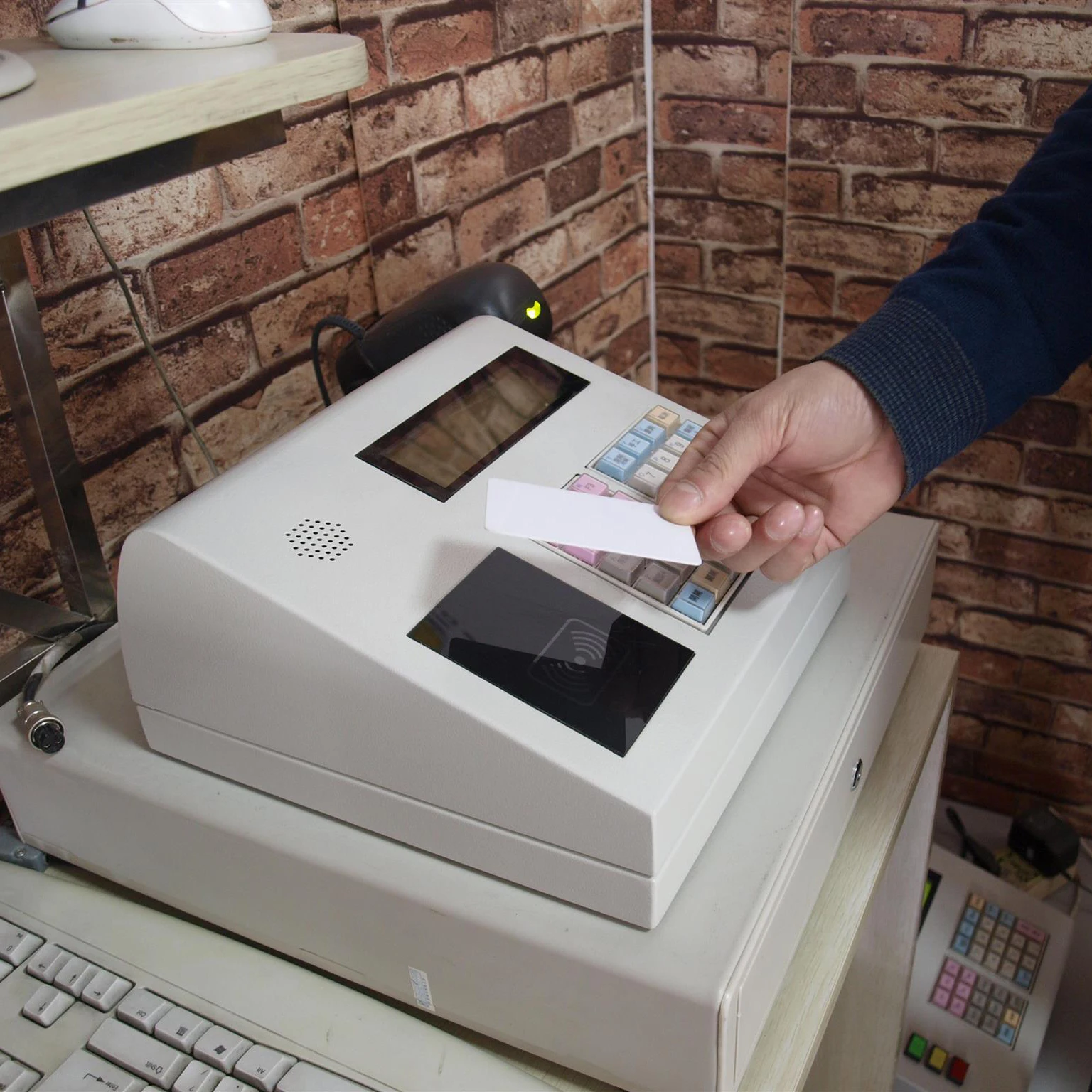 User Friendly Ticket Dispensing Smart Car Parking System