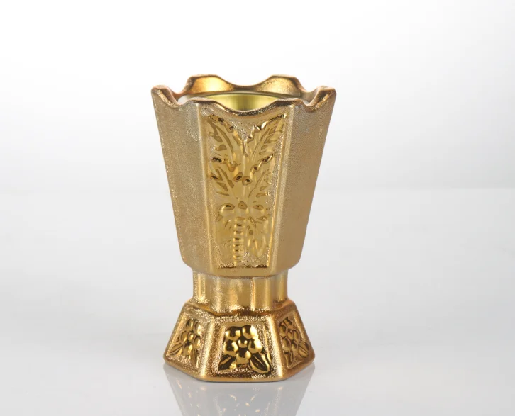 Multiple Design Metal Royal Decorating Middle East Arabic Incense Burner Bakhoor Handheld Bakhoor Portable Incense Burner