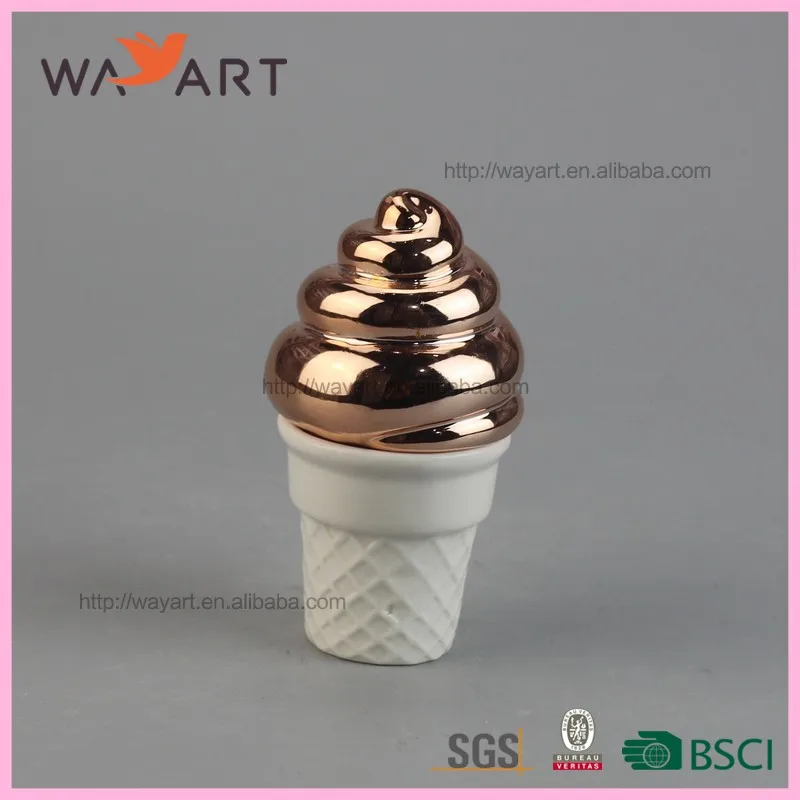 Lovely Ceramic Cupcake Cookie Jar With Nice Design