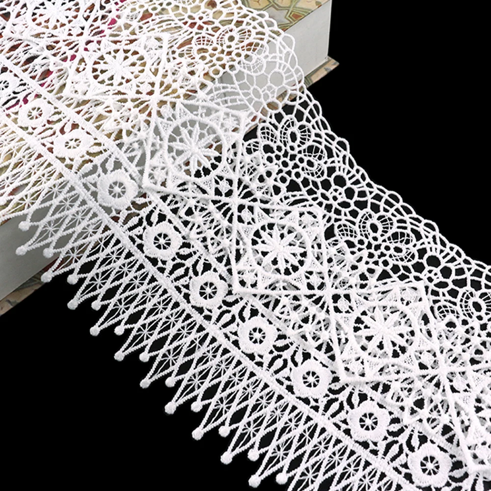 Low MOQ White flower embroidery net Lace Trim for Gothic Church Pattern
