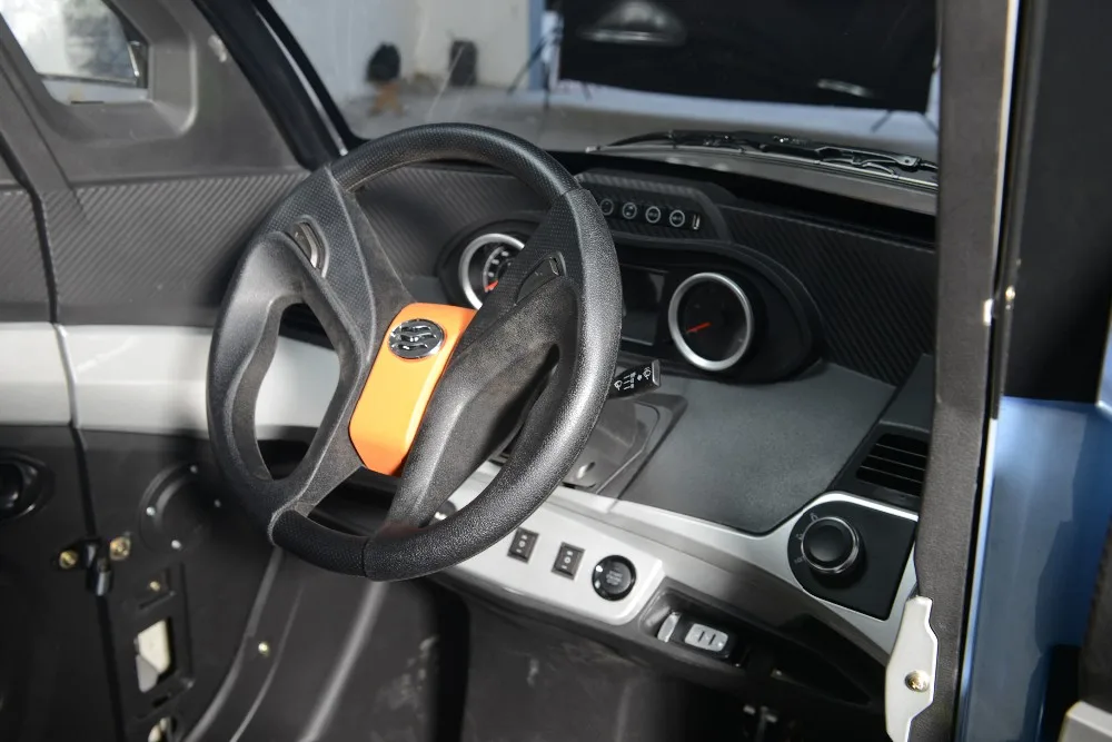 Runhorse J2  4 wheels electric car for Europe market with EC EEC