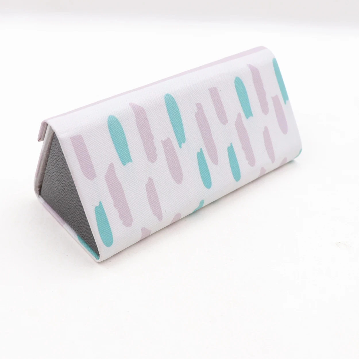 Fashion lightweight plastic Cute style folding hand-made glasses case with custom logo