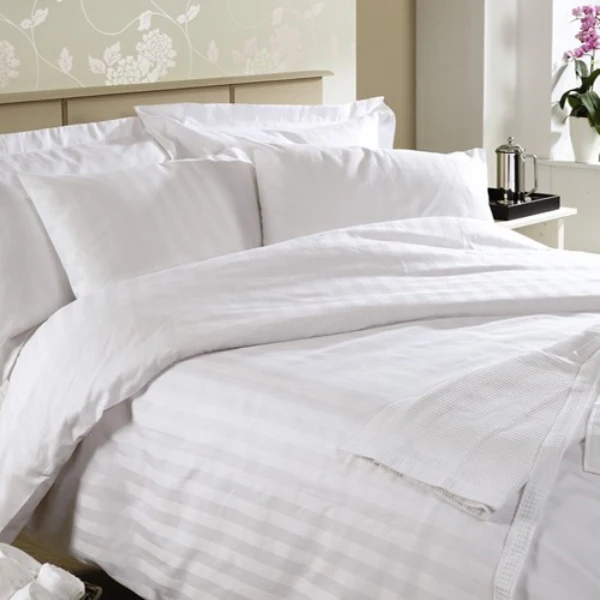 Queen size 3cm stripe 300TC hotel bed linen 100% cotton hotel Duvet cover  and Pillow case Set