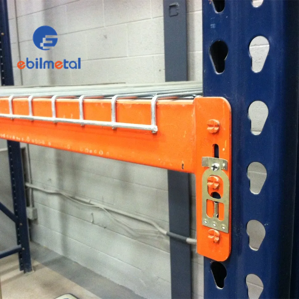 cheap warehouse teardrop pallet racking with welded base plate for American Market