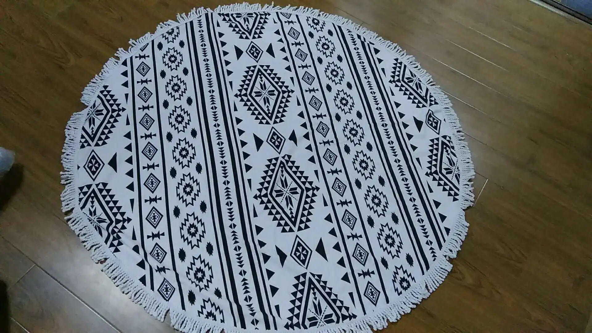 printed black and white stripe towels for hotel