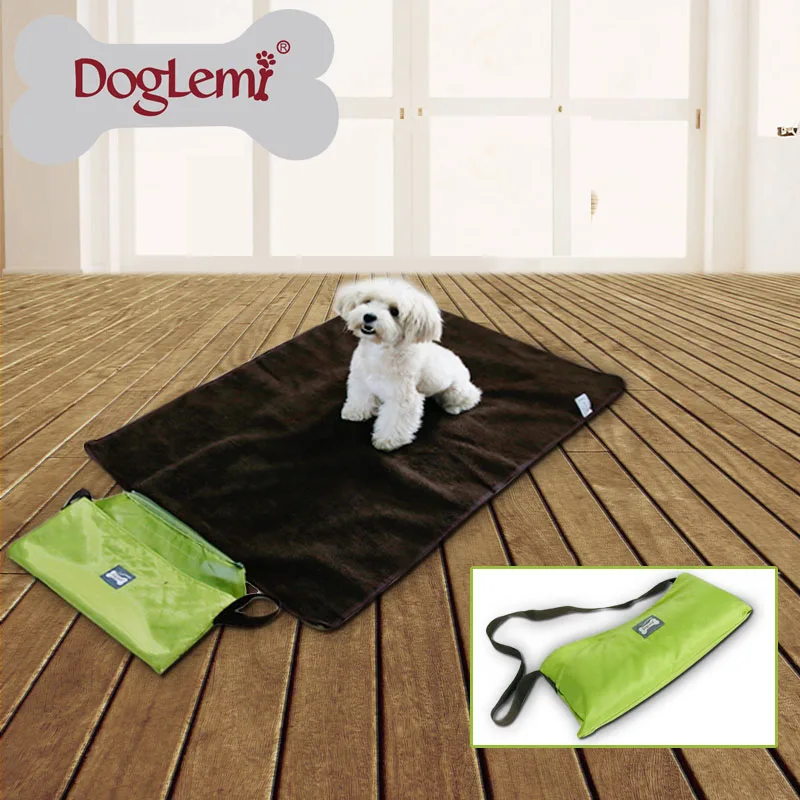Outdoor Portable Roll in Pet Blanket with Bag,Travel dog mat blanket