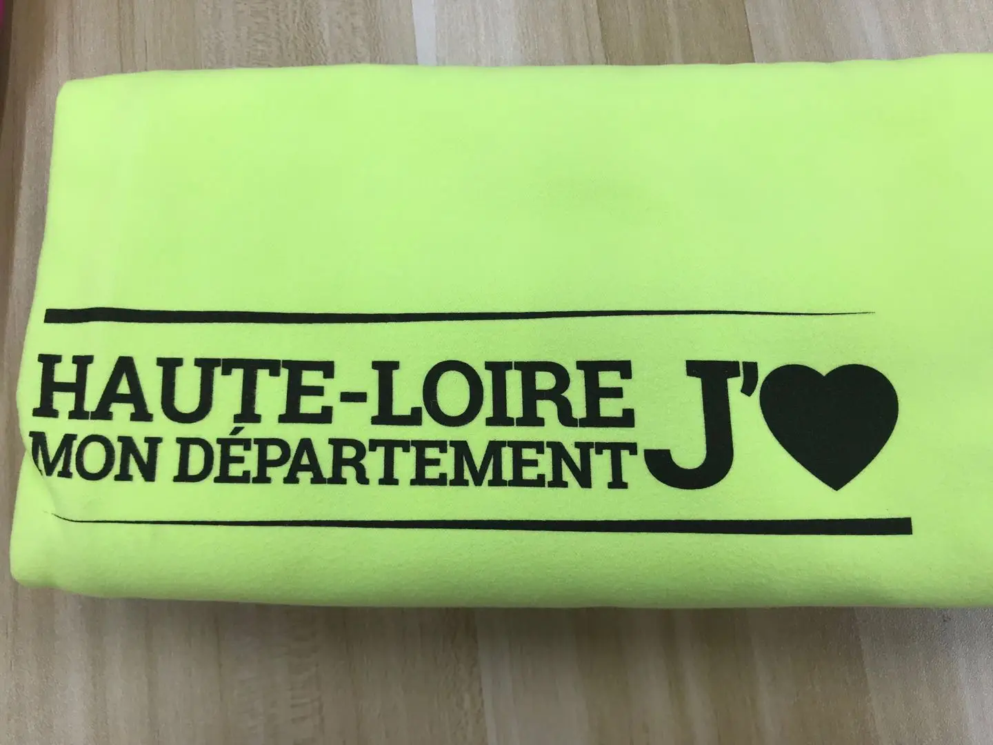 Microfiber sports towel beach towel custom logo made in China