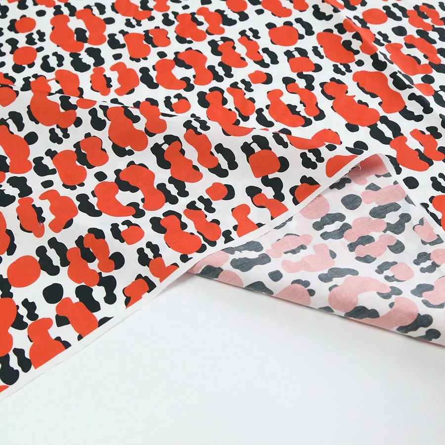 Digital printing red leopard on 100% cotton poplin fabric for garment