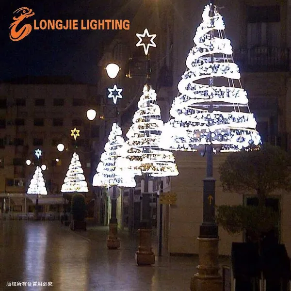 Christmas decoration outdoor string lights mountain king artificial christmas tree