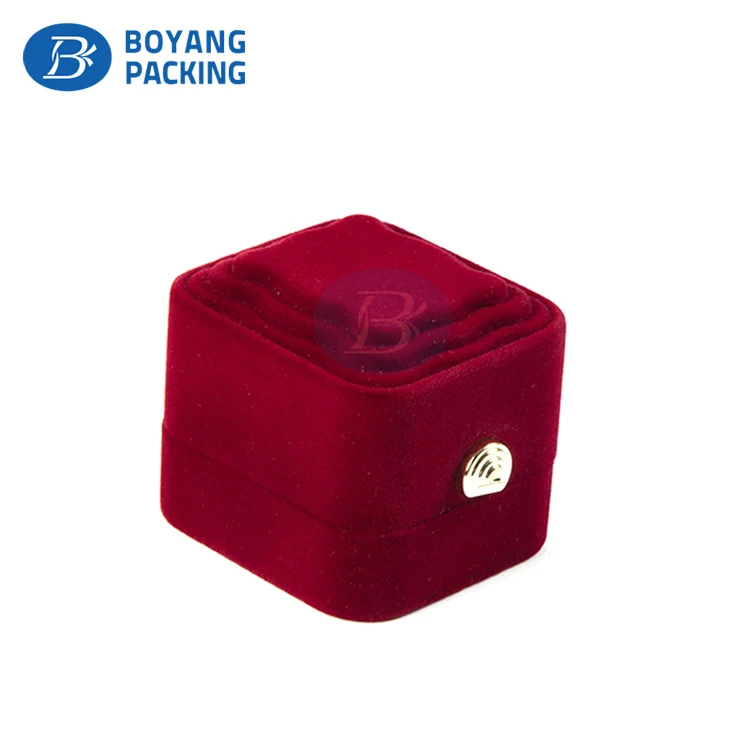 Wholesale Design More Styles Cute Felt Velvet necklace bracelet Jewelry Box with silk Lining