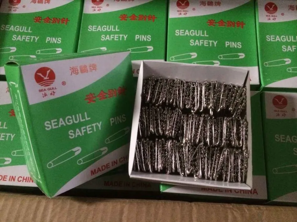 28mm safety pins for running sports events