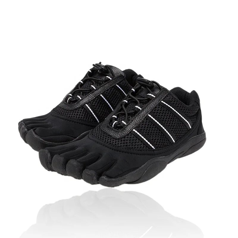 men and women outdoor hilking Anti-Skid Five Finger Toes Walking rock climbing Shoes Breathable Lightweight 5 Toe Shoes