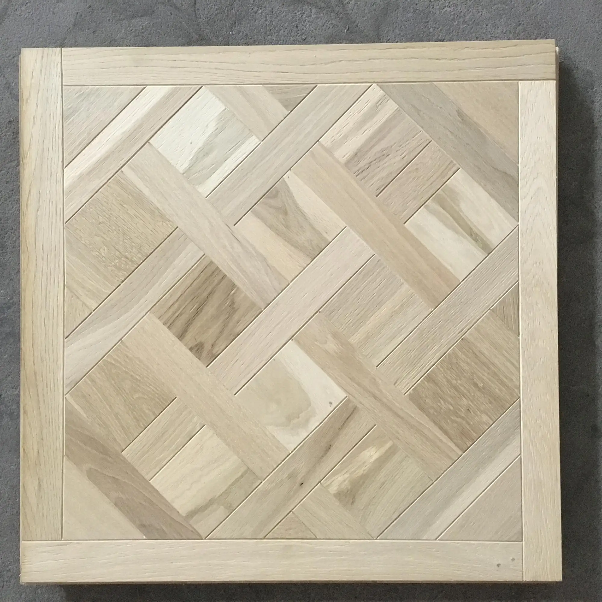 Traditional design UV lacquer Versailles Oak parquet engineered wood flooring