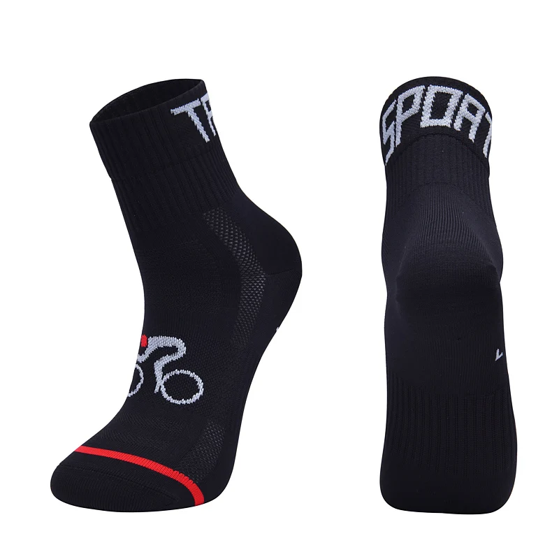 
2019 New Men Women Cycling Sock Breathable Outdoor Bicycle Socks Protect Feet Wicking Bike Socks for Racing Bicycle Accessories 