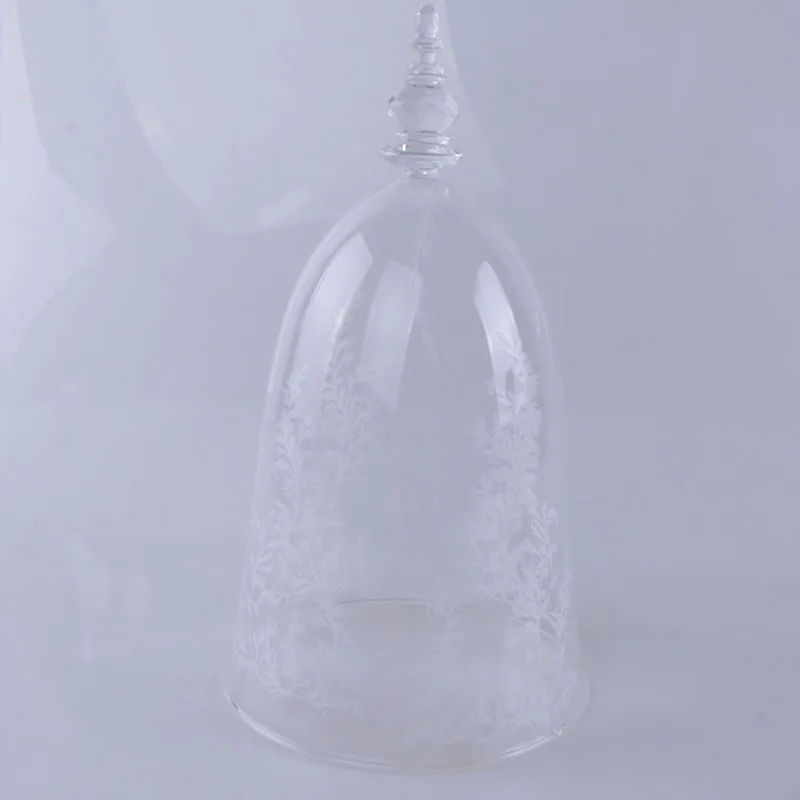 Стеклянный купол Красавица и чудовище с внутренним светом с деревянной основой