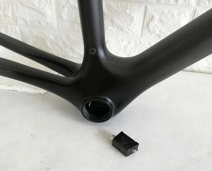 2019 monocoque carbon road frame light weight carbon road bike frame  880g FM-R896