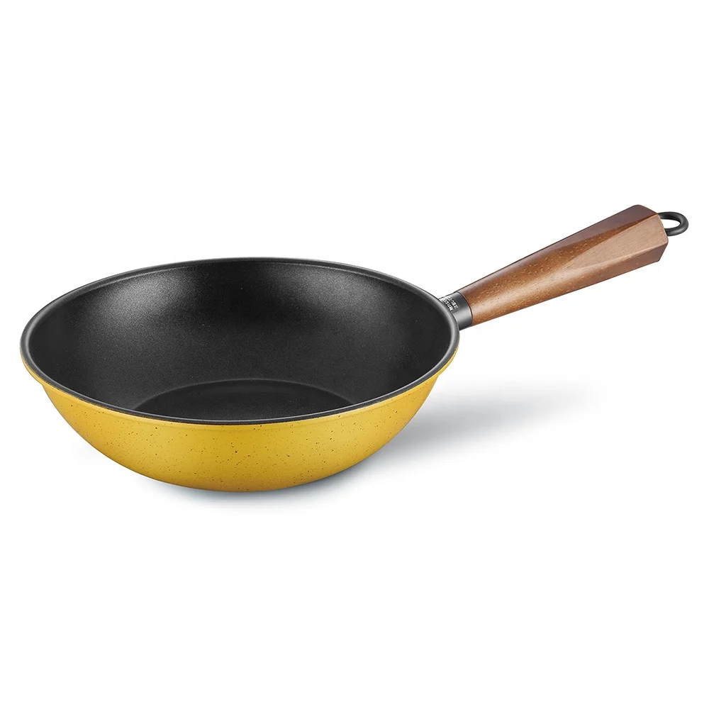 Carbon steel wok with BPA free non stick coating