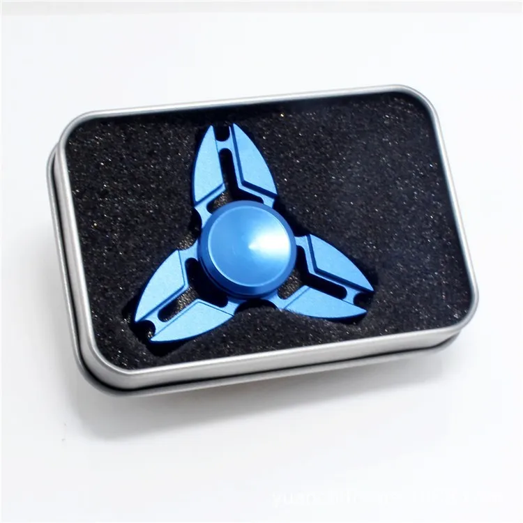 
Innovative Design Aluminium Alloy Three Winged Cute Crab Shaped Hand Spinner Toys 
