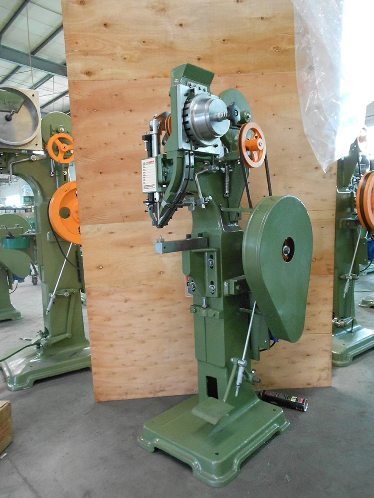 
whole sale custom logo safety footwear riveting machine 