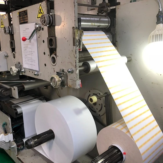 Premium Top Coated Self Adhesive Direct Thermal Label Material in Jumbo Roll for Shipping Logistics Sticker Label