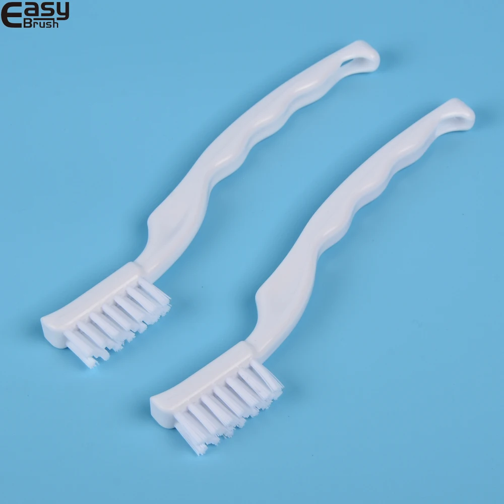 Endoscope double-ended channel cleaning brush