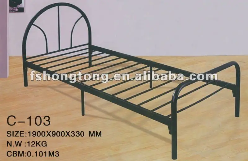 простой металлический каркас кровати