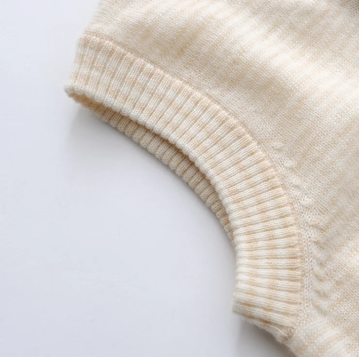 
Wholesale plain merino wool baby vest sweater 