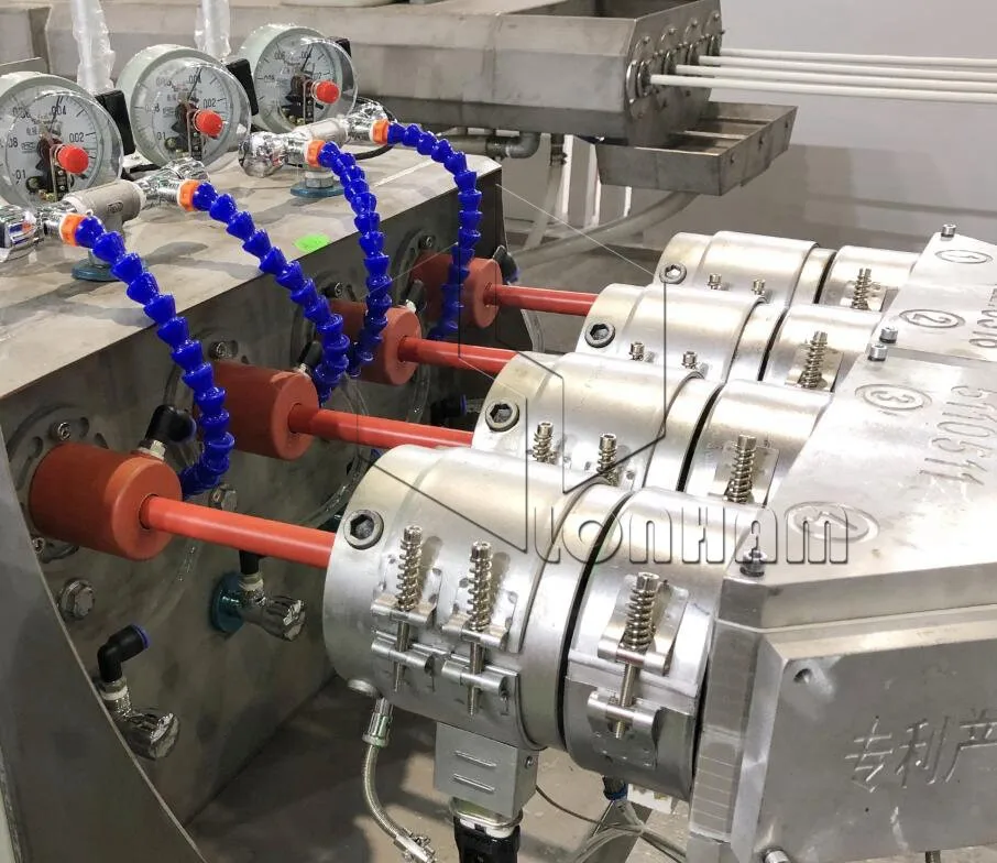 pvc paper cutting pipe machine