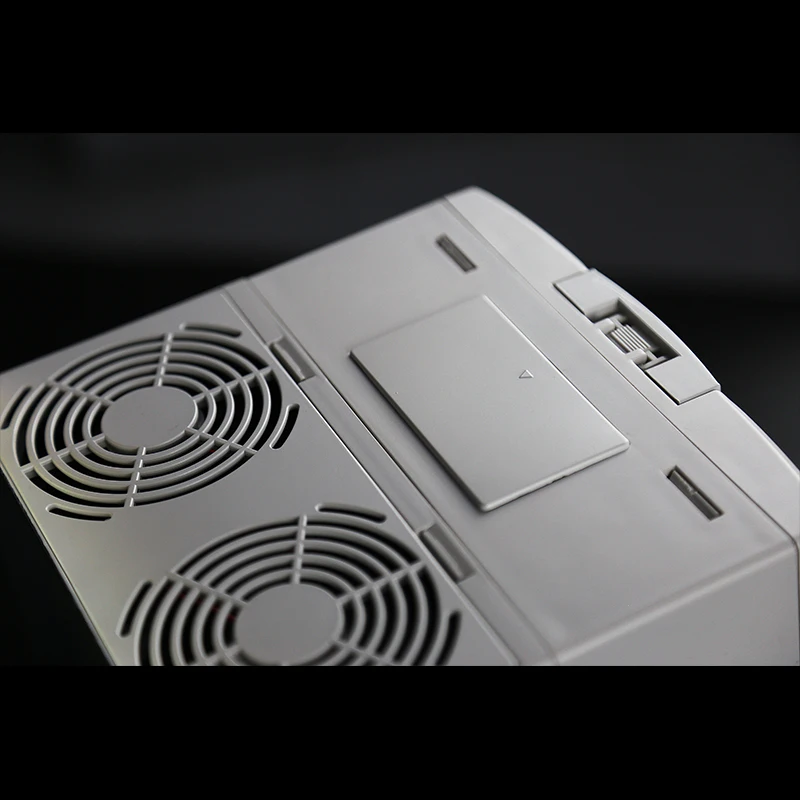 Variable Frequency Drive MPPT Solar Inverter Without Battery