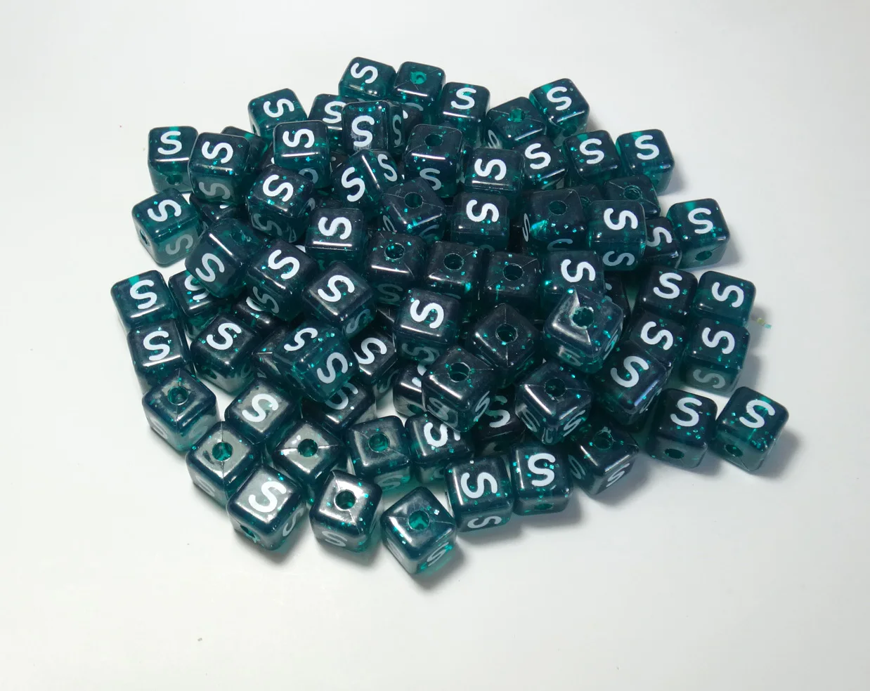 city names DIY plastic alphabet letters beads with vertical hole,12mm plastic alphabet cube beads,ABS plastic alphabet blocks