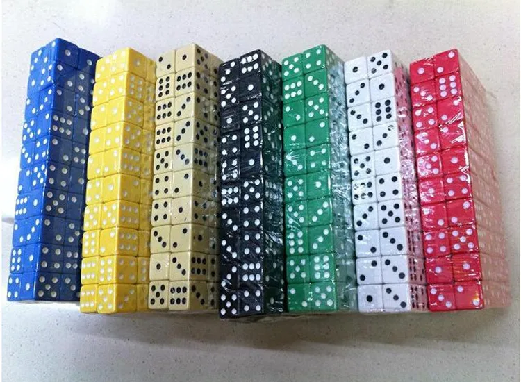 Factory Wholesale Customized 15 mm Eco Plastic Square Dice for Games