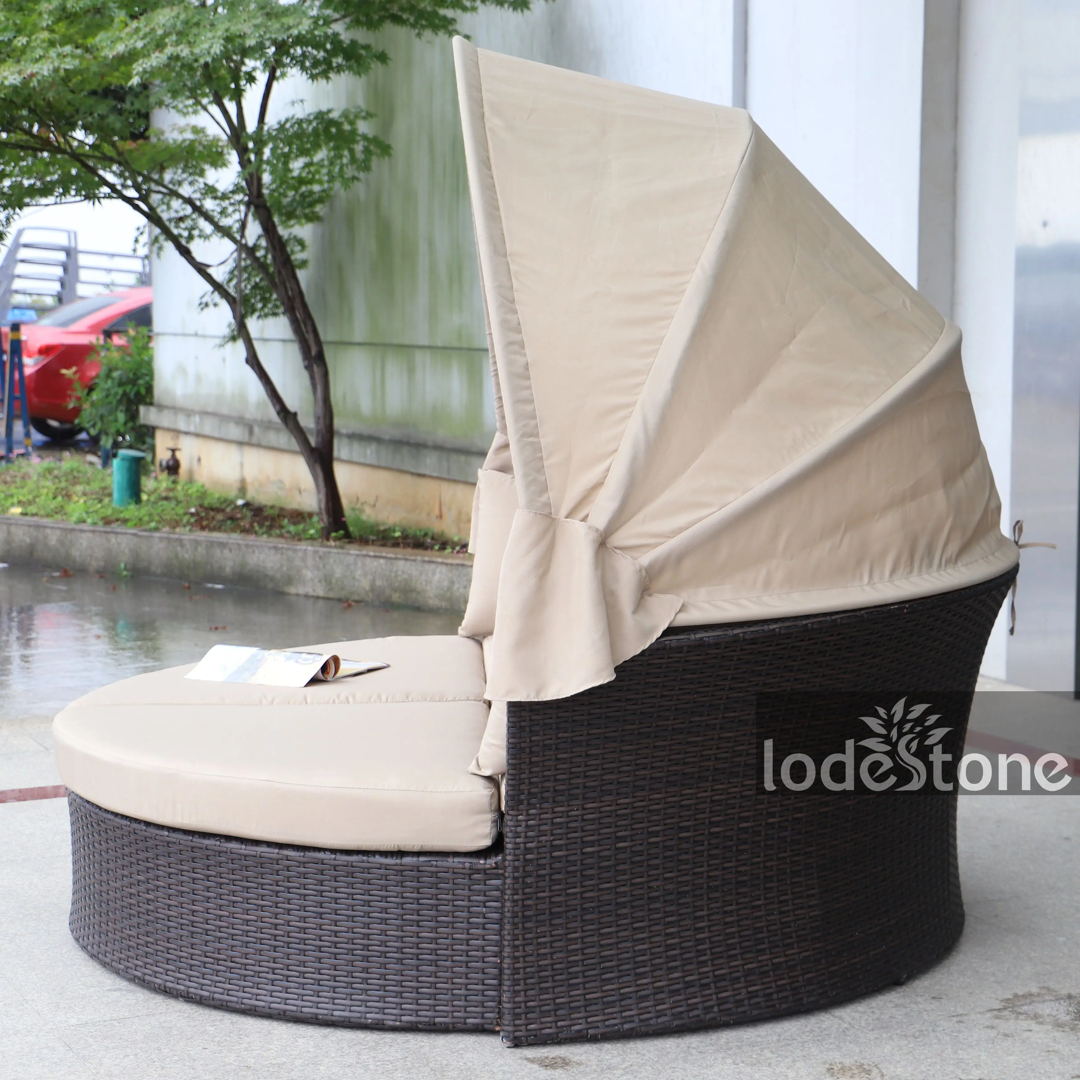 
Luxury Garden Beach Round Rattan Daybed Patio Furniture Outdoor Bed With Canopy 
