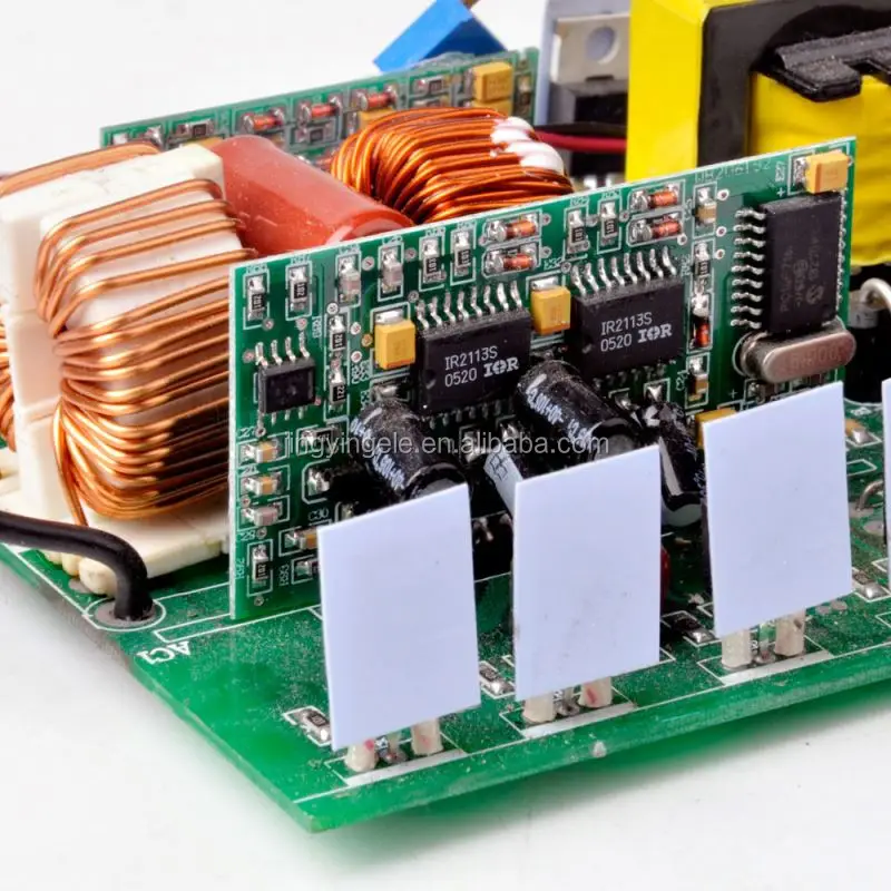 300Вт автомобильный инвертирующий усилитель мощности