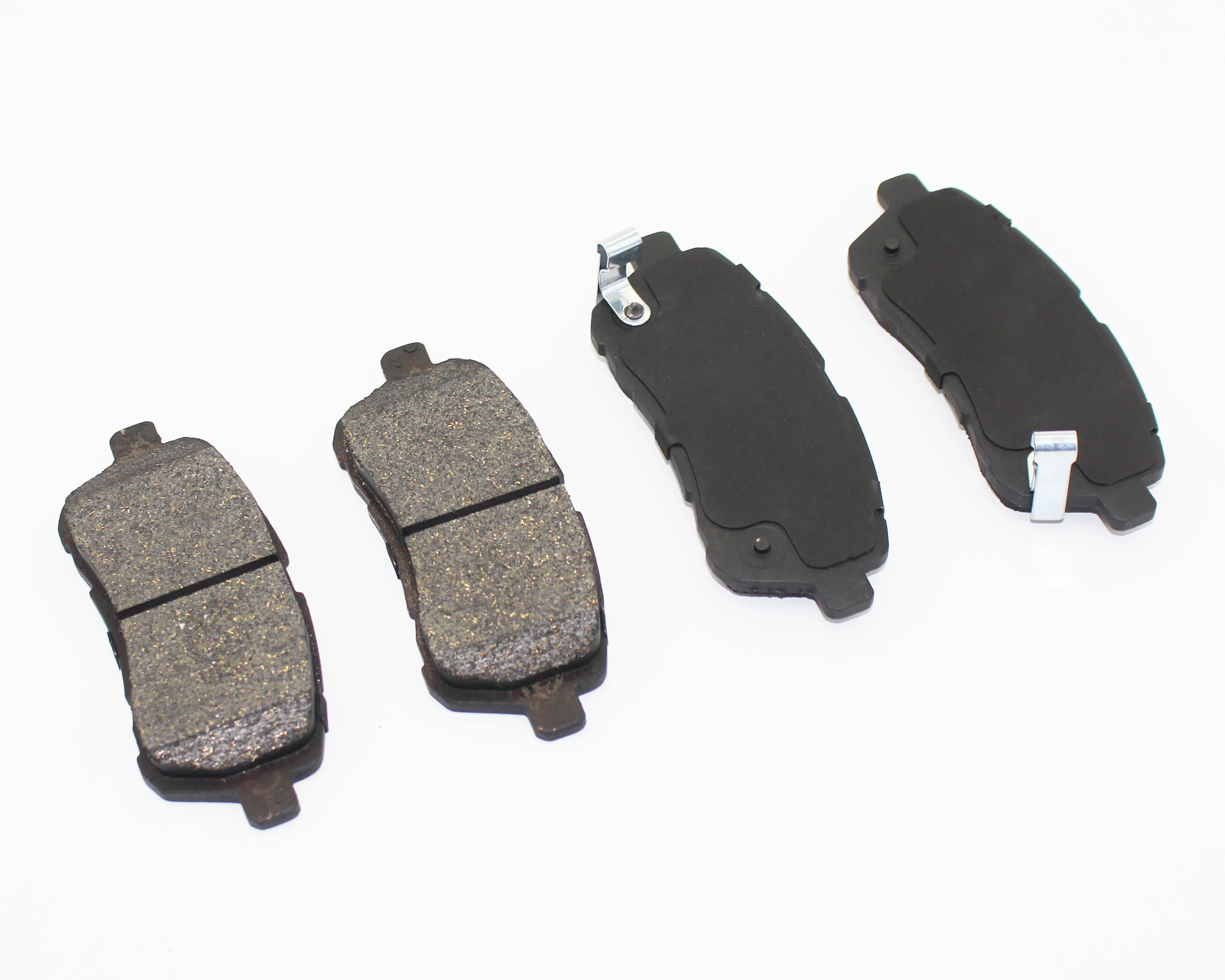 D0YN-33-28Z Brake pad Manufacturer front wit brakepads brake pad for kia cerato rio