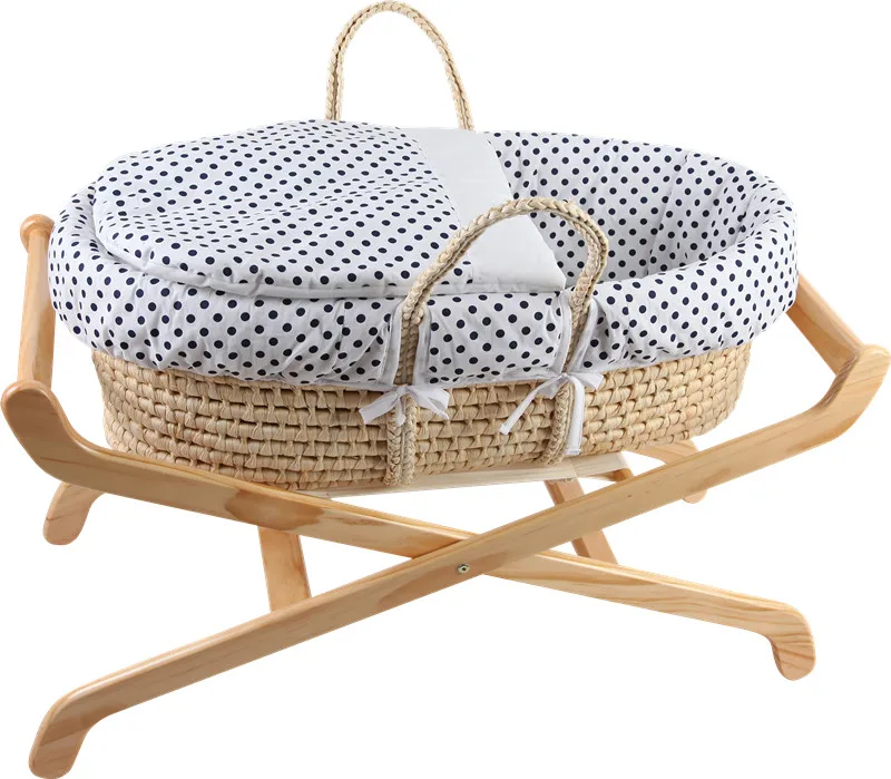 
100% handmade wholesale baby bassinet woven maize moses basket with stand 