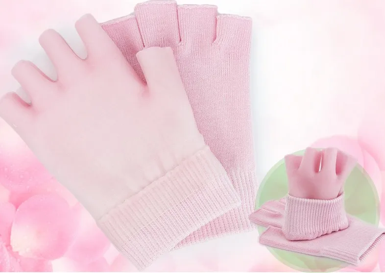 New style hot selling gel spa gloves and gel spa sock for skin beauty