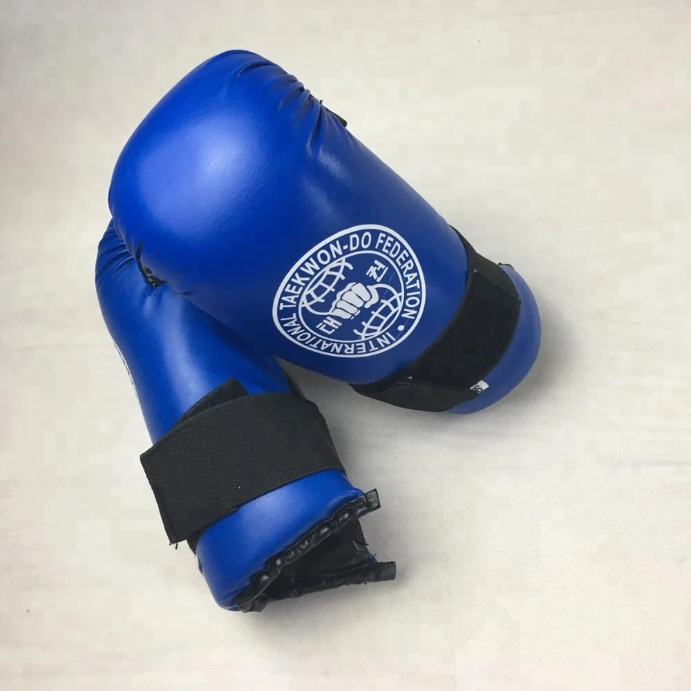 Перчатки и защитные перчатки для ног Тхэквондо itf